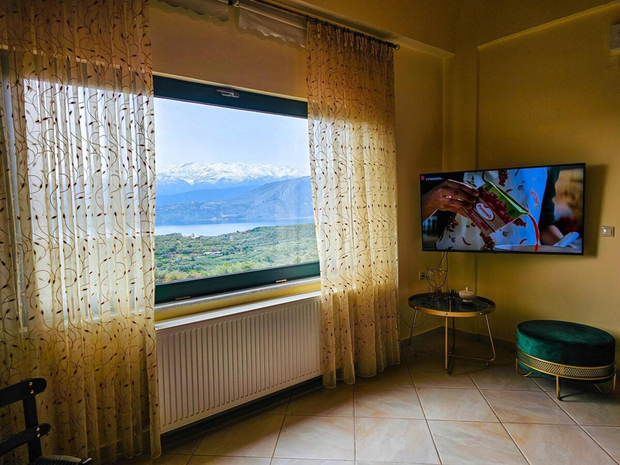 Villa Aitheras With Sea Views And Garden Stérnai Exterior foto
