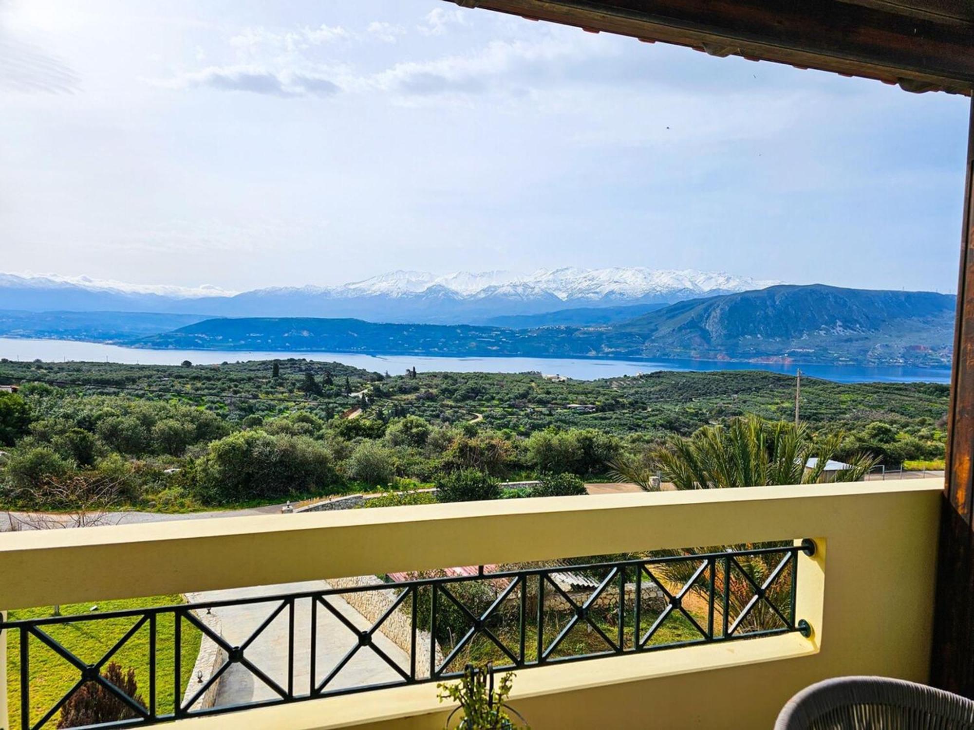 Villa Aitheras With Sea Views And Garden Stérnai Exterior foto